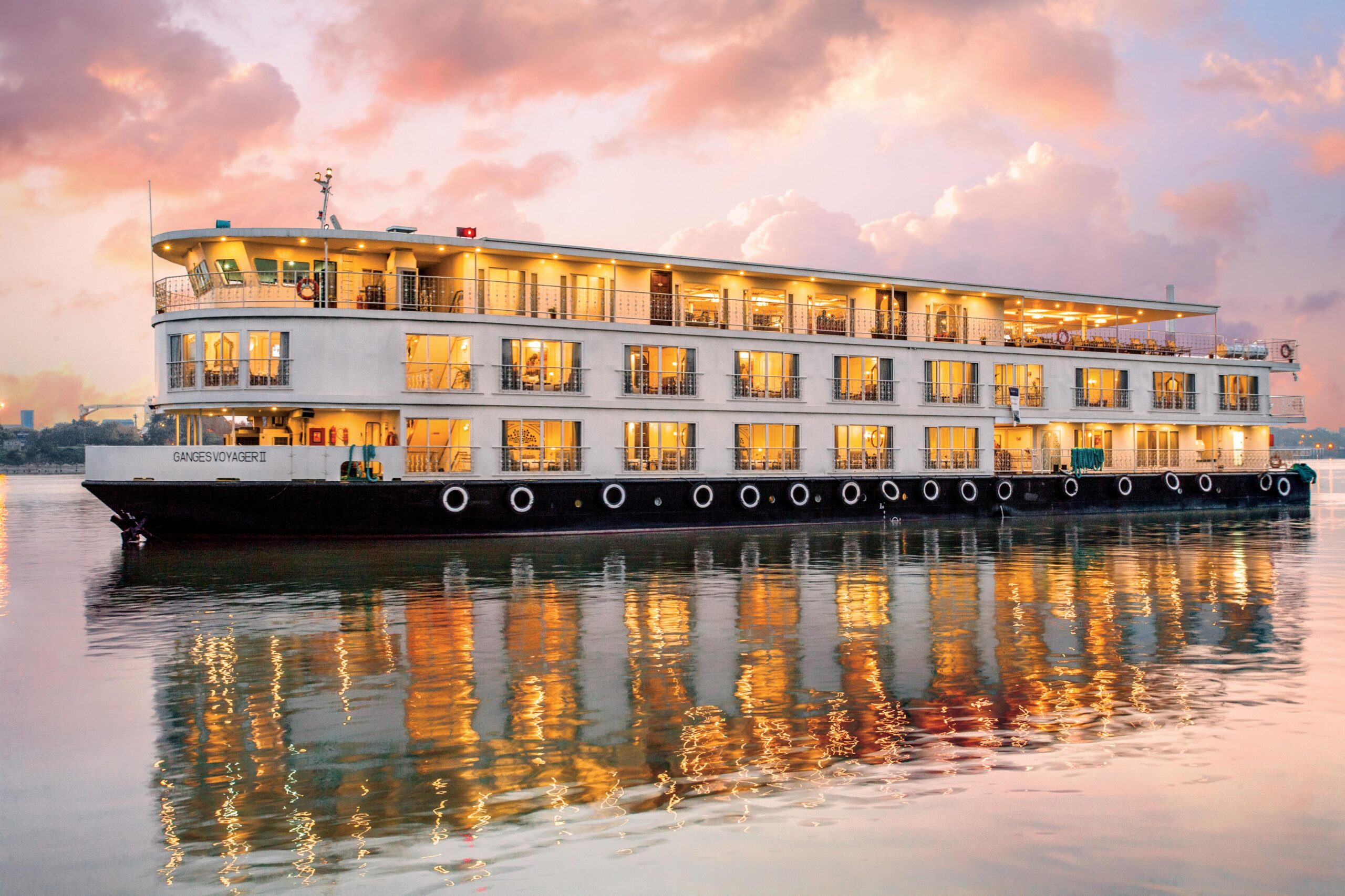 Exploring India: The Sacred Ganges River Cruise 