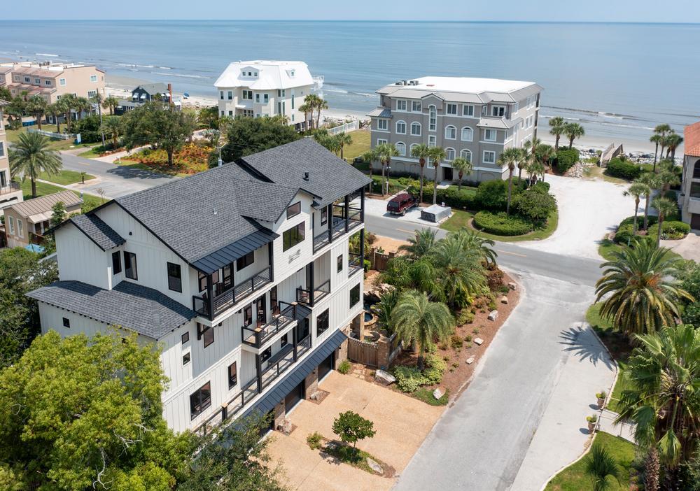 Inspirato home Salt Tide - one block off of the beach