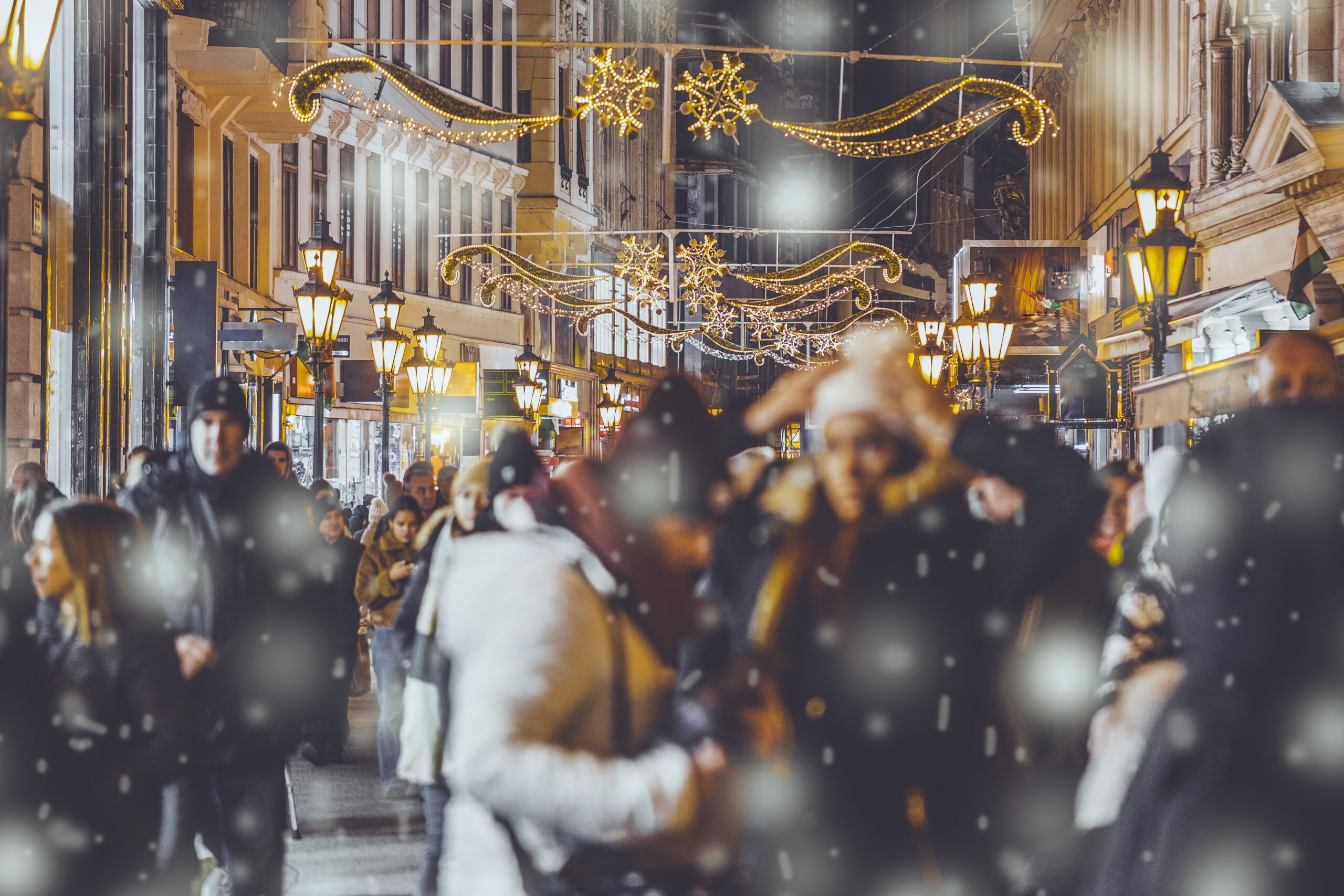 Home for the Holidays: Big-City Celebrations