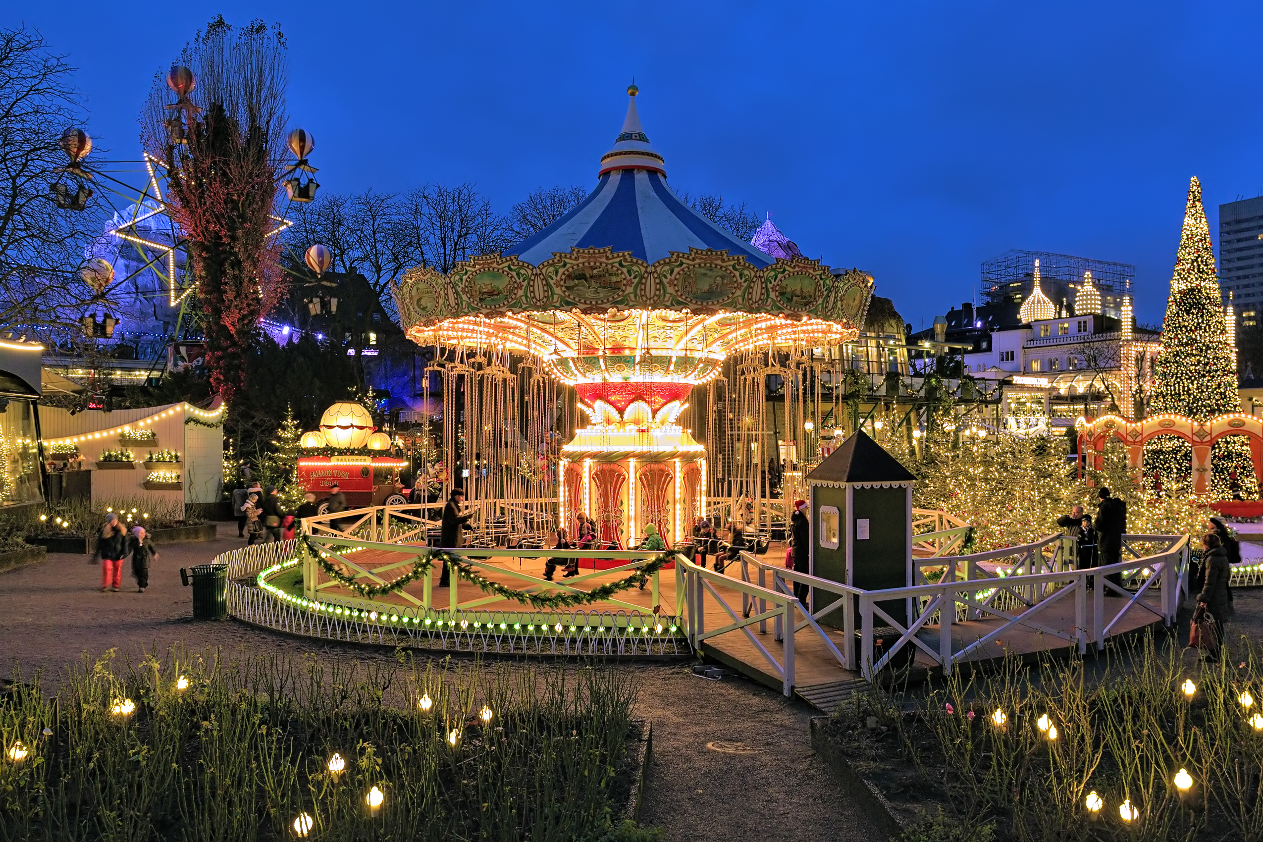 Home for the Holidays: Old-World Traditions 