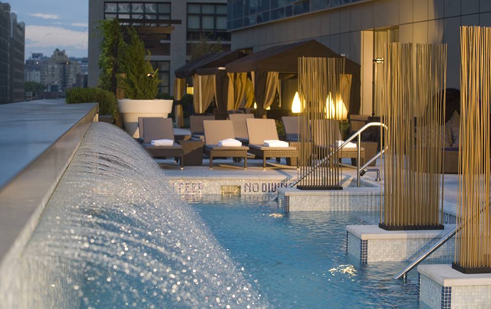Interior of Basilica di Santo Spirito showcasing Brunelleschi’s architectural design with high ceilings and symmetrical arches.